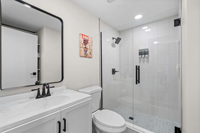 Photo - Heathmoore Villas