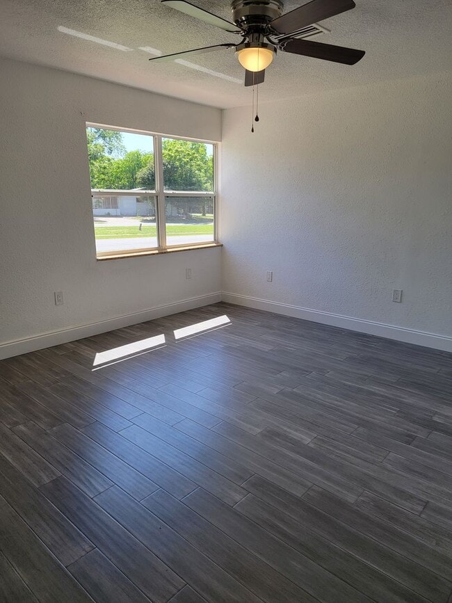 Photo - Gorgeous 3/2 in Beverly Hills