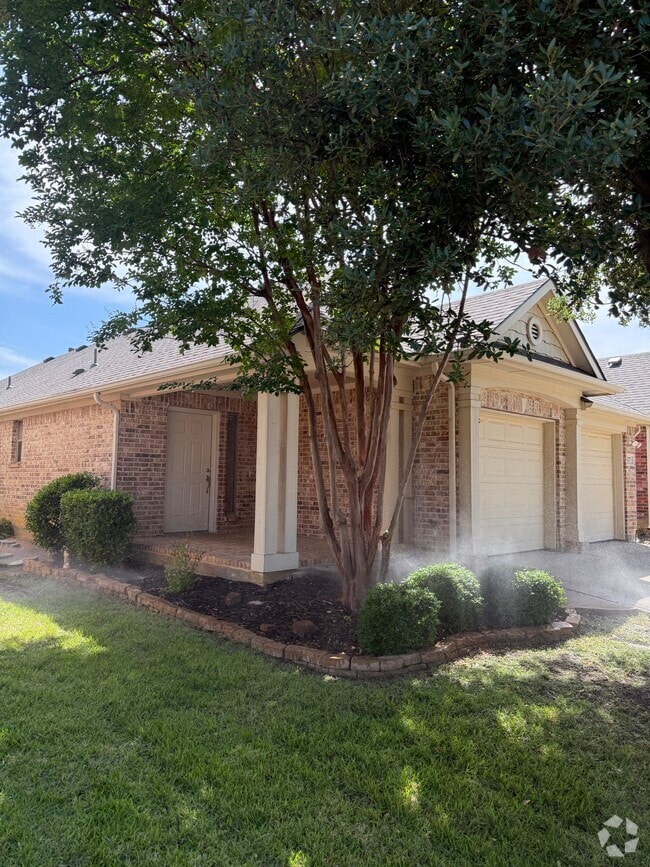 Building Photo - 377 Kirby Dr Rental