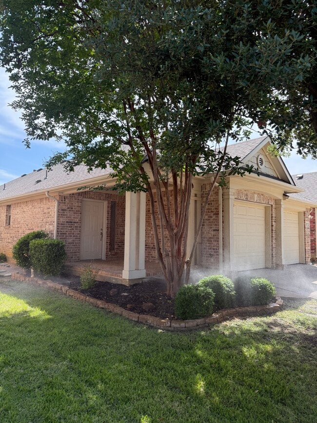 Photo - 377 Kirby Dr House