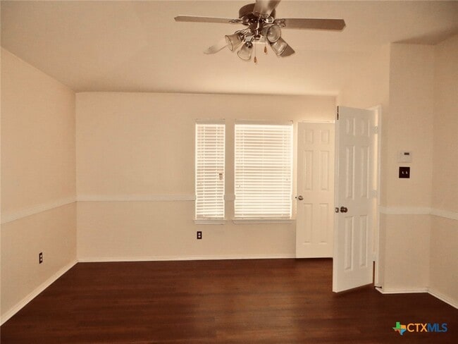 Photo - 5204 Lions Gate Ln