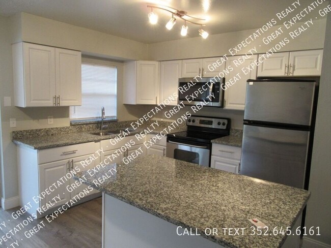 Photo - 1309 NE 20th St