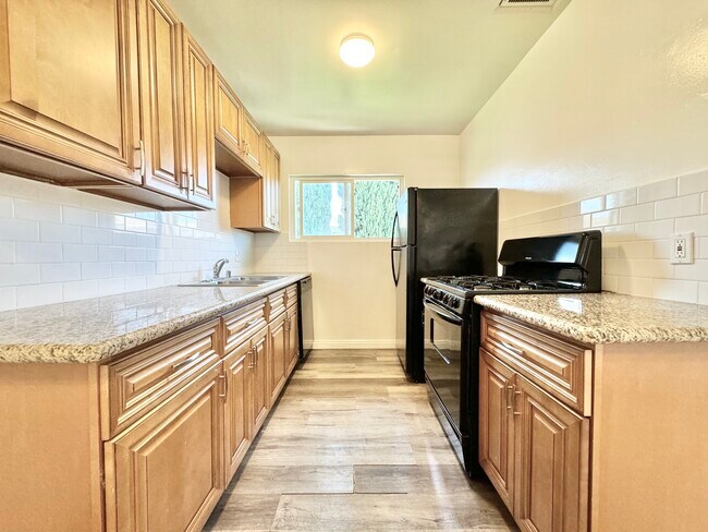 Photo - 1320 Ridgeley Dr Unidad 5