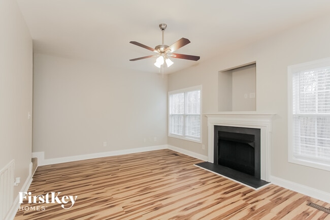 Photo - 3514 Navajo Dr