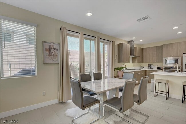Photo - 11401 Gravitation Dr