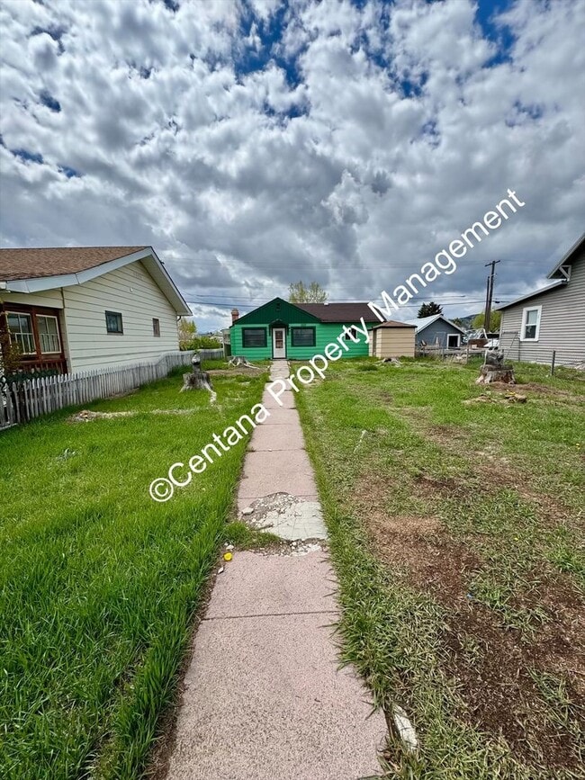 Photo - 2 Bedroom 1 Bath Home