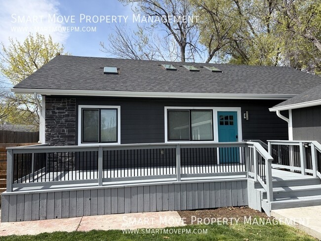 Photo - 2311 S Gekeler-