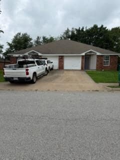 Photo - 323 Graystone Cir