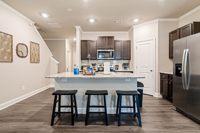 Photo - 2029 Pinnacle Walk Unit ID1234827P