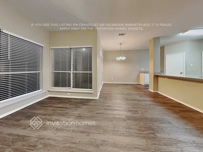 Photo - 6717 Flamewood Dr