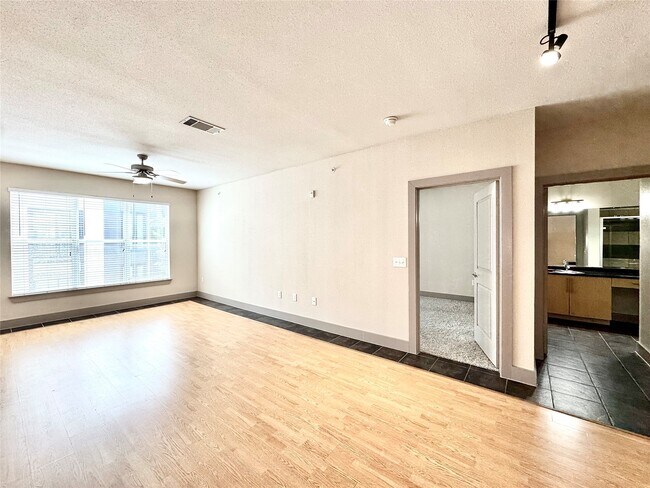 Photo - 3660 Richmond Ave. Unit 329