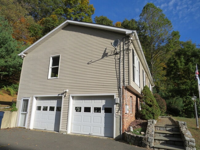 Photo - 15 Hayestown Heights