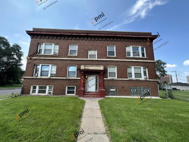 Building Photo - 672 Connecticut St Unit Apt#2n