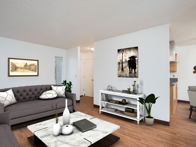 Photo - Tulip Crest Apartments