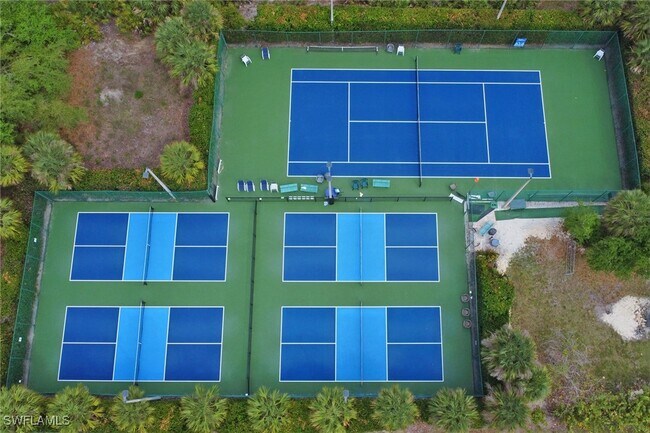 Photo - 20201 Estero Gardens Cir Unit 104