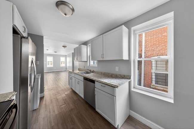 Photo - 1316 W 3rd St