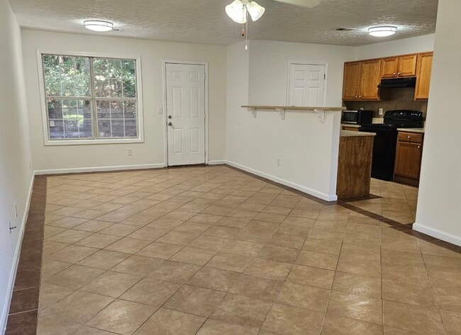 Photo - 3172 Creekwood Dr
