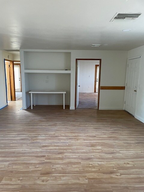 Photo - 902 S Una Ave