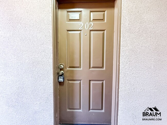 Photo - 11459 Collins St Unit 202
