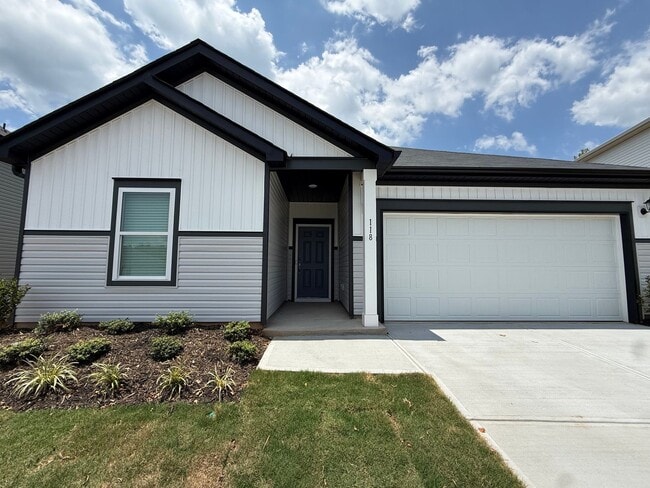 Building Photo - Modern Living Meets Everyday Comfort