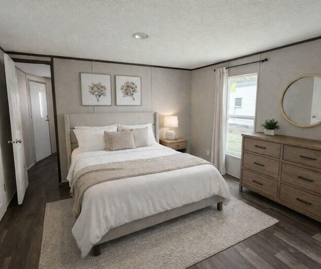 Photo - 48 Tower Manor Dr