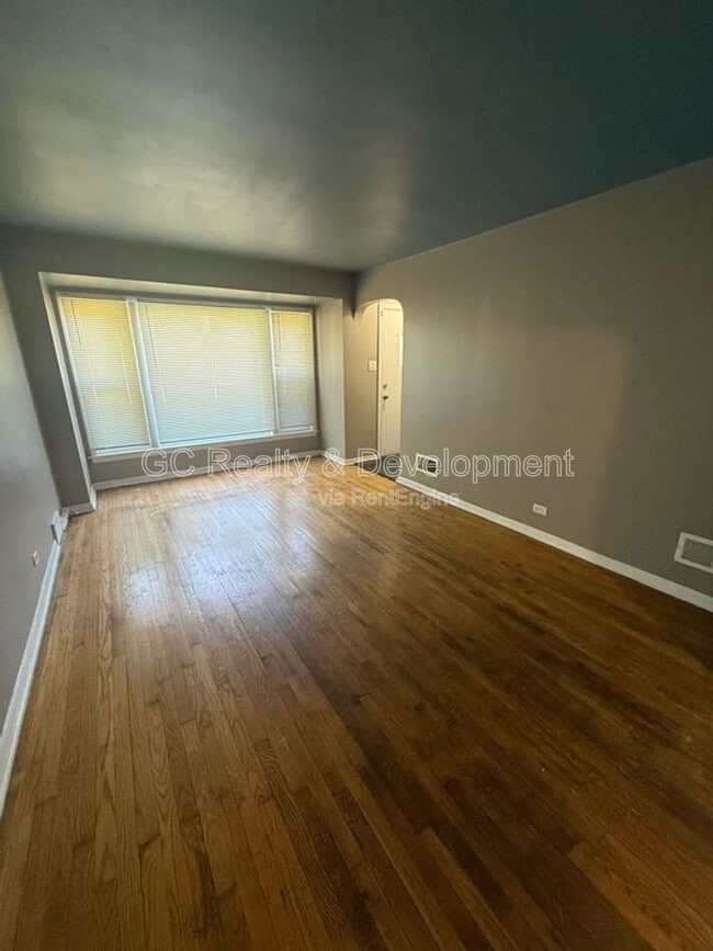 Photo - 9552 S Greenwood Ave