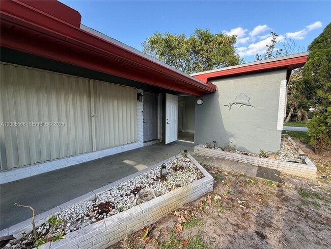 Building Photo - 7411 Juniper St Unit A