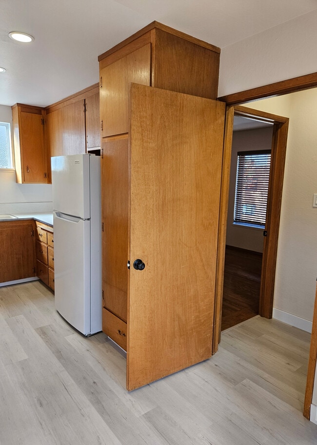 Photo - 1312 Solano Ave Unidad 1312