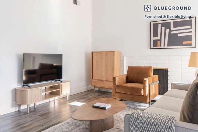 Photo - 801 Middlefield Rd Unidad FL2-ID2094