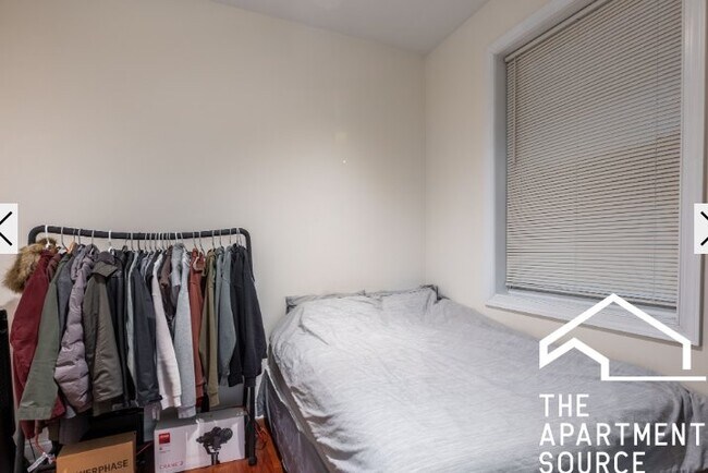 Photo - 1354 W Augusta Blvd Unit 2