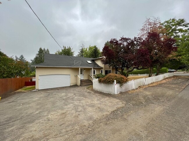 Photo - Outdoor Oasis: Charming 3 Bed 2 Bath House!