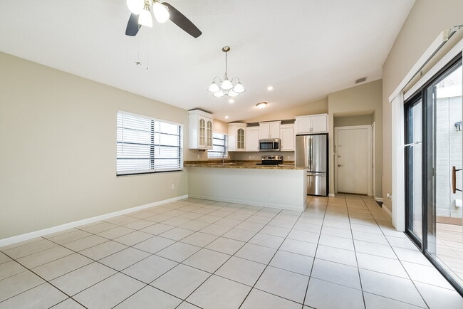 Photo - 1409 Bridlebrook Dr