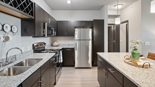 Photo - The Bradbury