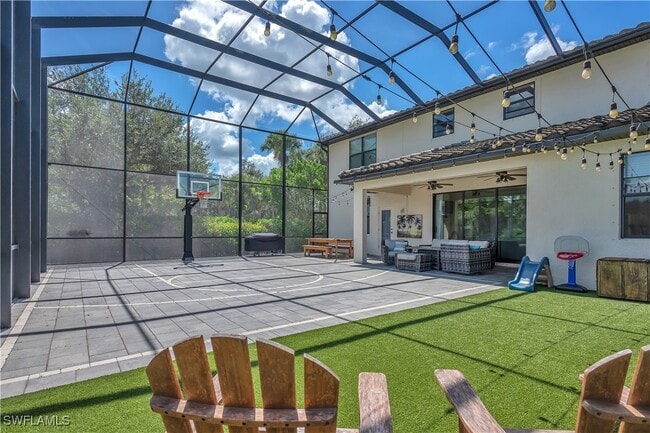 Building Photo - 11884 Boxelder Way