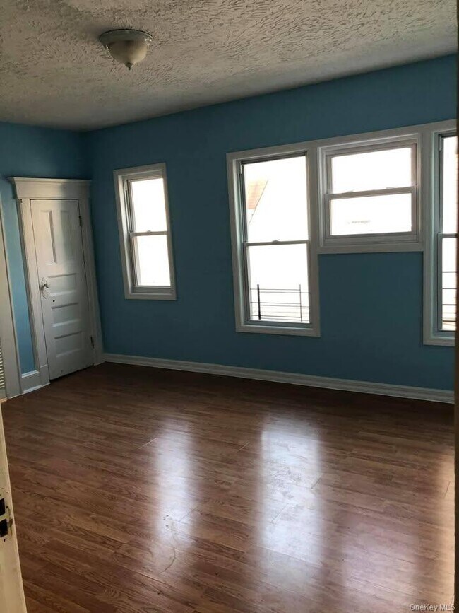 Photo - 89-14 113th St Unit 2