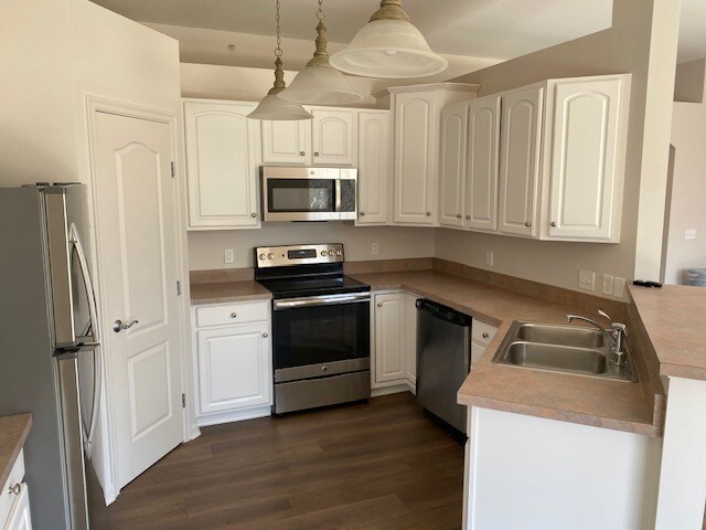 Photo - 387 Southwind Ln