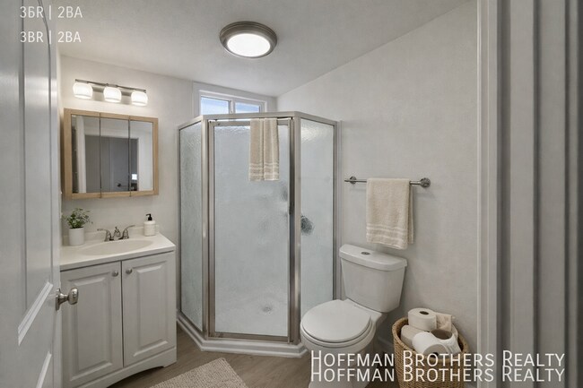 Photo - 1137 Irolo St Unit 1139 3/4