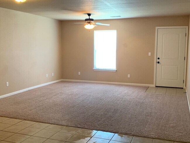 Photo - 6722-MF2-E2 Unit A