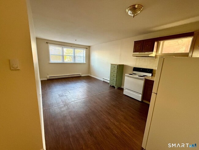 Photo - 179 Elm St Unit 2