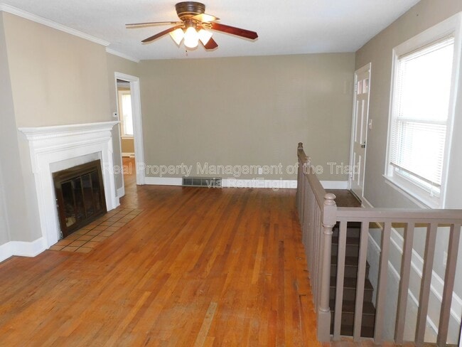 Photo - 2203 Maywood St