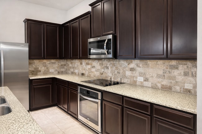 Photo - 3 BED 2 BATH NEW MANAGEMENT!!!!