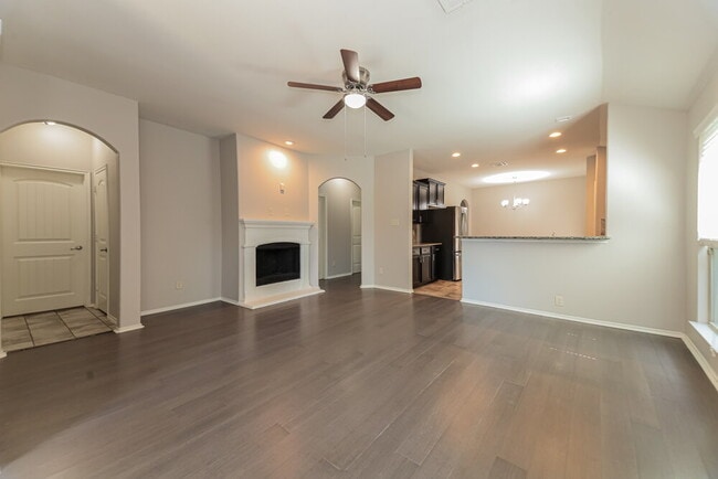 Photo - 8905 Tenderfoot Ln