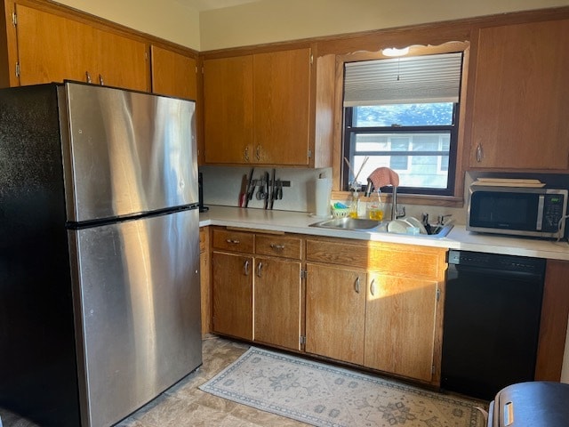 Photo - 2674 Matilda St