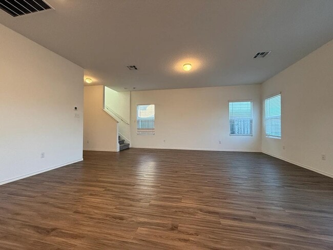 Photo - 237 Majestic Cedar Dr