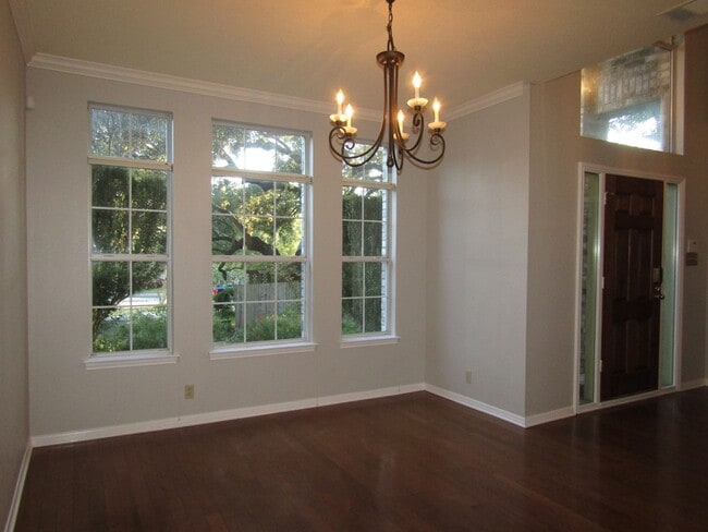 Photo - 10602 Cranford Ct