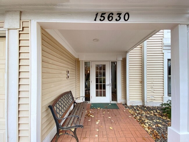 Building Photo - 15630 26th Ave N Unit C