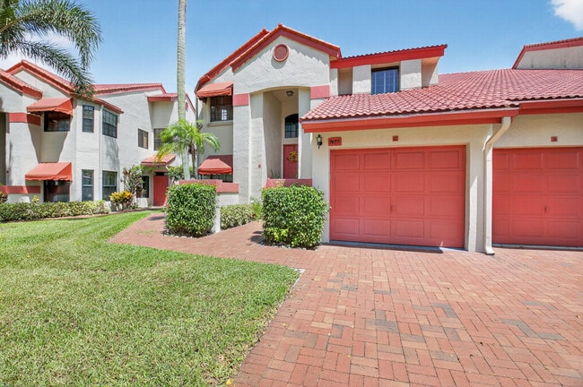 Photo - 7677 Lexington Club Blvd Unidad C