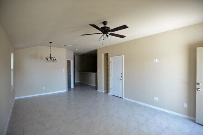 Photo - 1107 Stealth Lane Unidad A