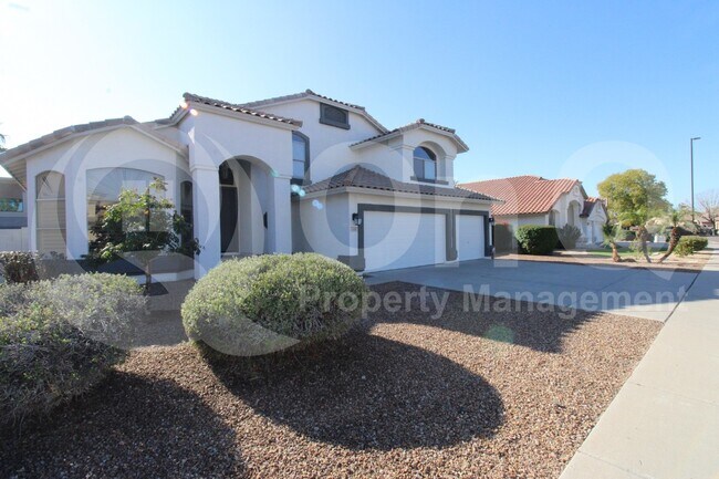 Photo - 1535 E Toledo St