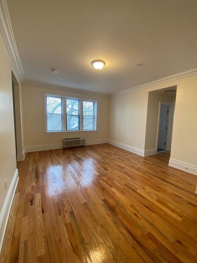 Photo - Ponciana Apartments: Contemporary Comfort and Affordable Luxury in North Bergen!